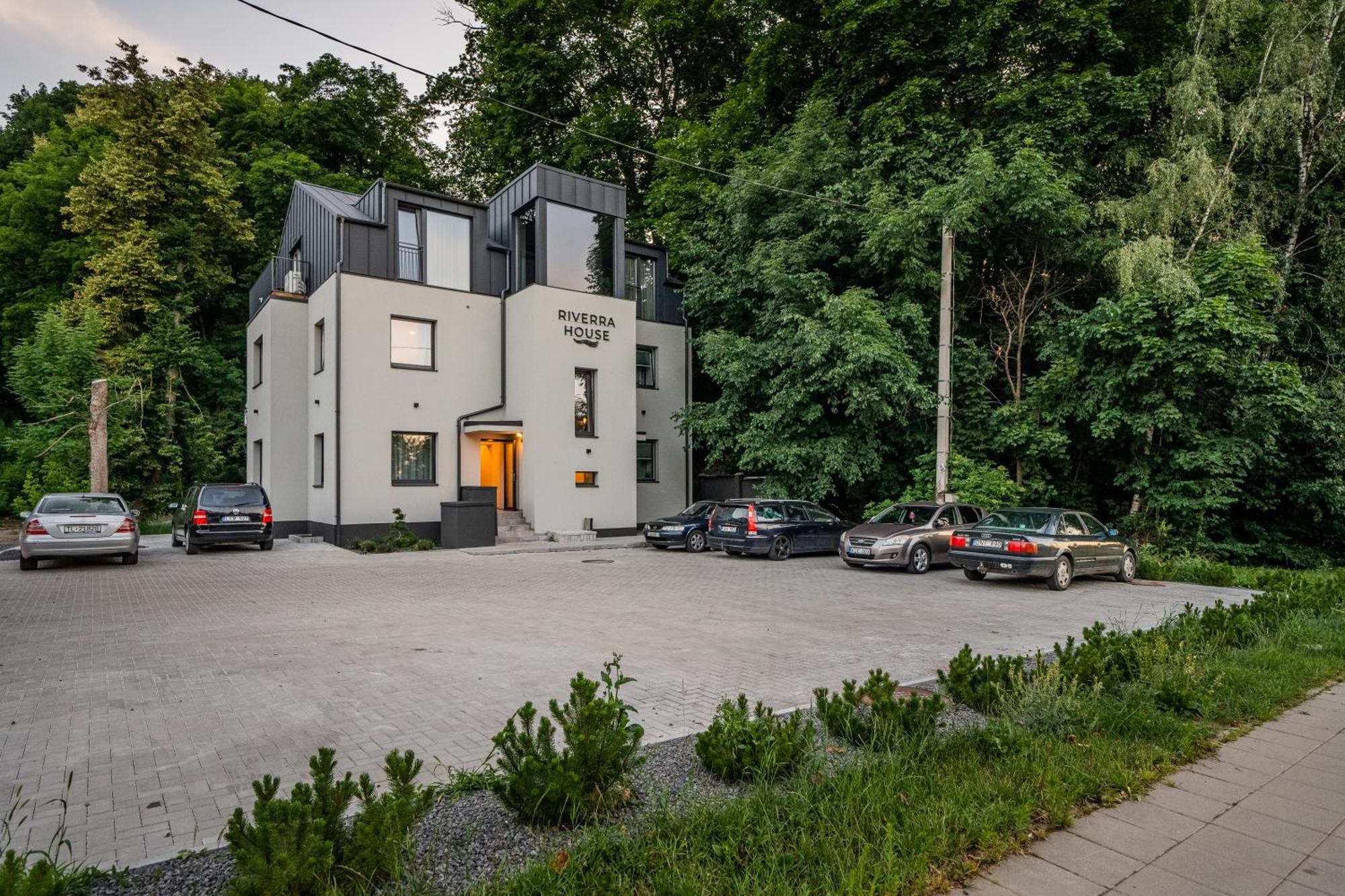 Riverra House 考纳斯 外观 照片
