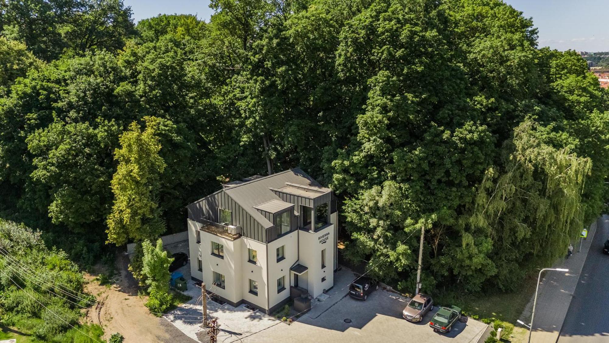 Riverra House 考纳斯 外观 照片